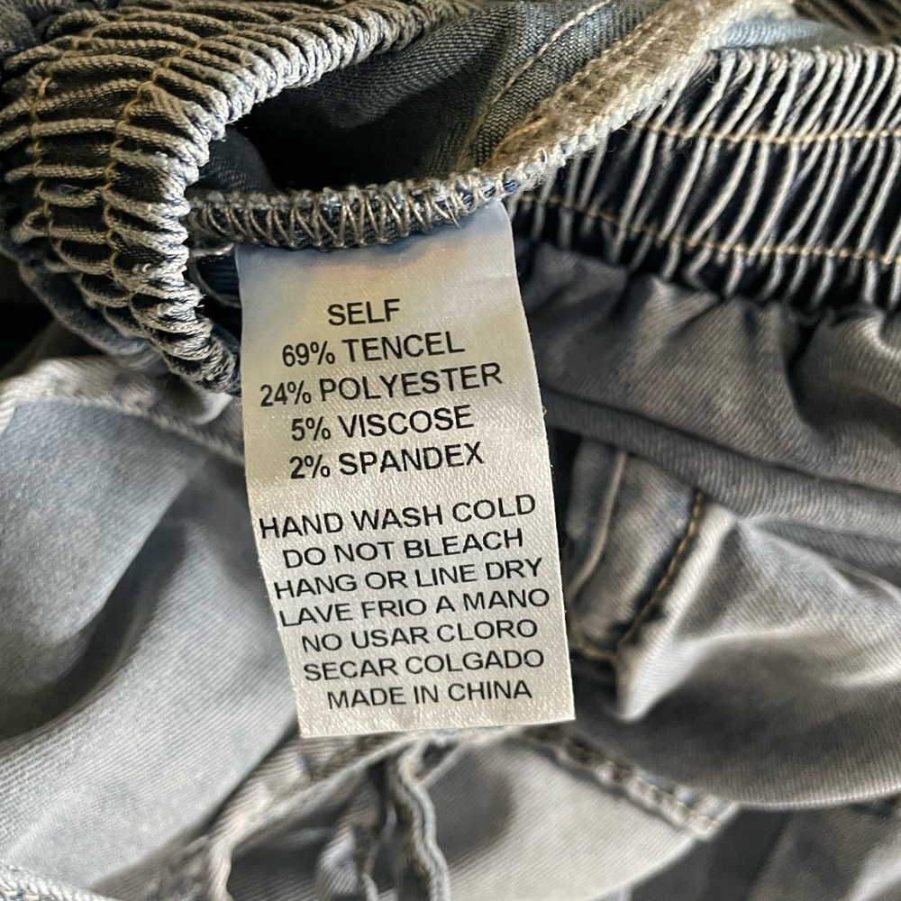 Easel Chambray Boho Balloon Joggers - Picture 9 of 15